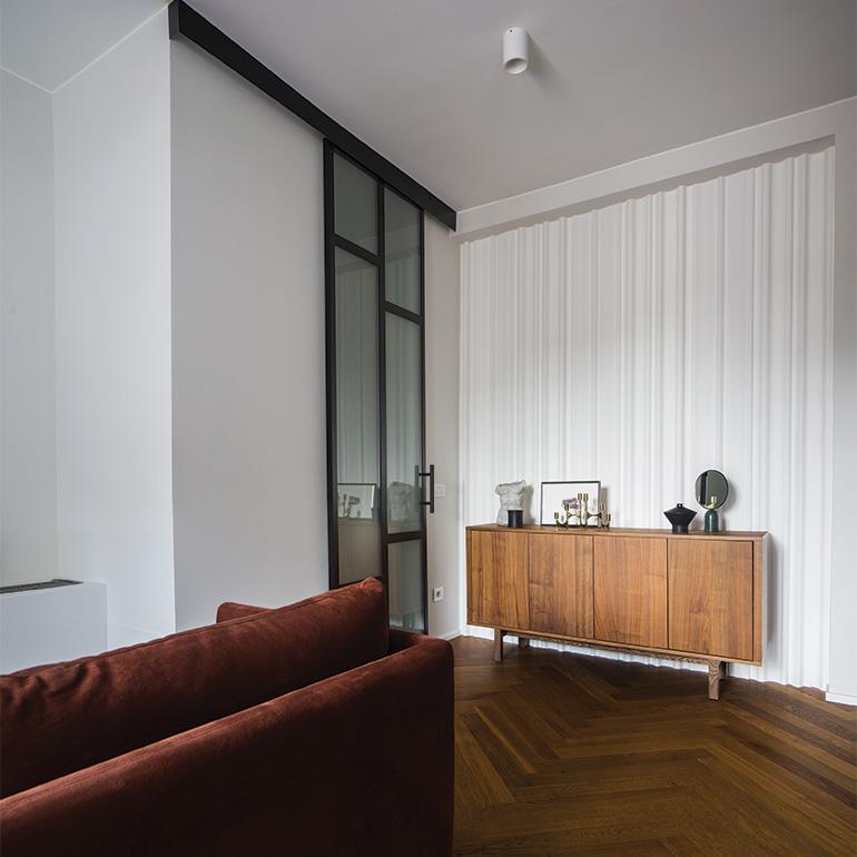 per una coppia internazionale, lo studio di architettura e interior design Archventil ha progettato un appartamento in stile vintage in via Palmanova a Milano. 