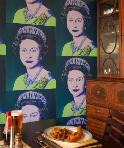 Andy-Warhol, Queen