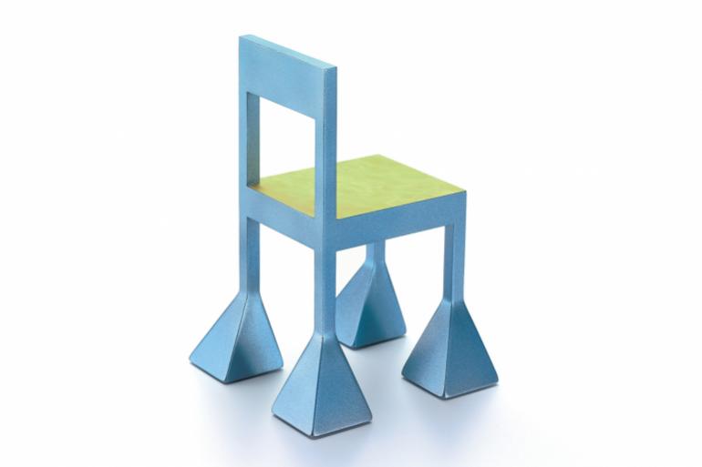 &ldquo;Miniature Exhibition - 100 sedute classiche&rdquo;, Vitra